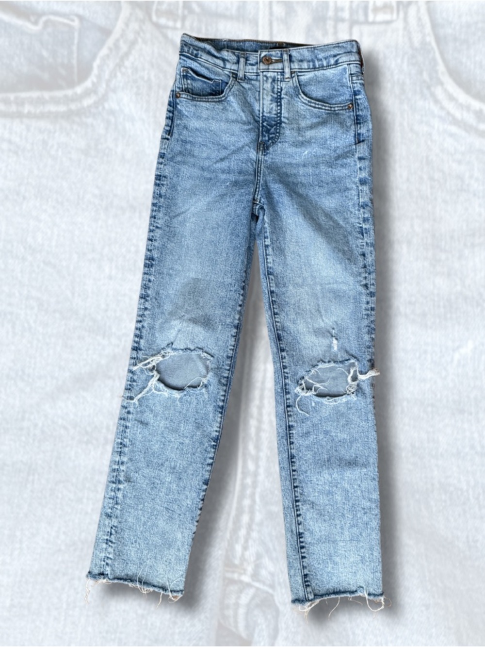 Express Light Wash Straight Leg Jeans with Distressed Knees
